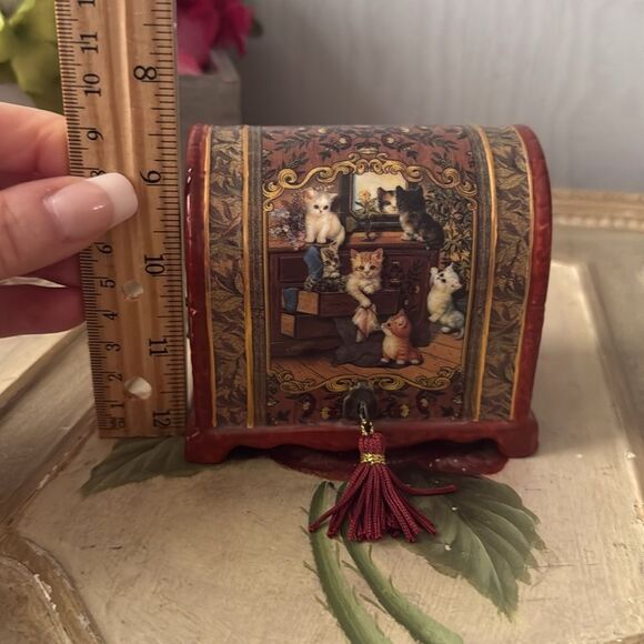 Vintage Kitten Capers Cat Tales Music Box Plays Don’t Worry Be Happy ‘02 Numered - Picture 10 of 11